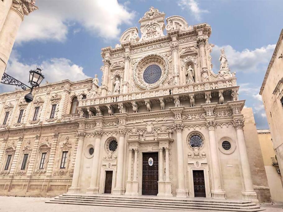 Davids Room Palazzo Tamborino Lecce Exterior photo